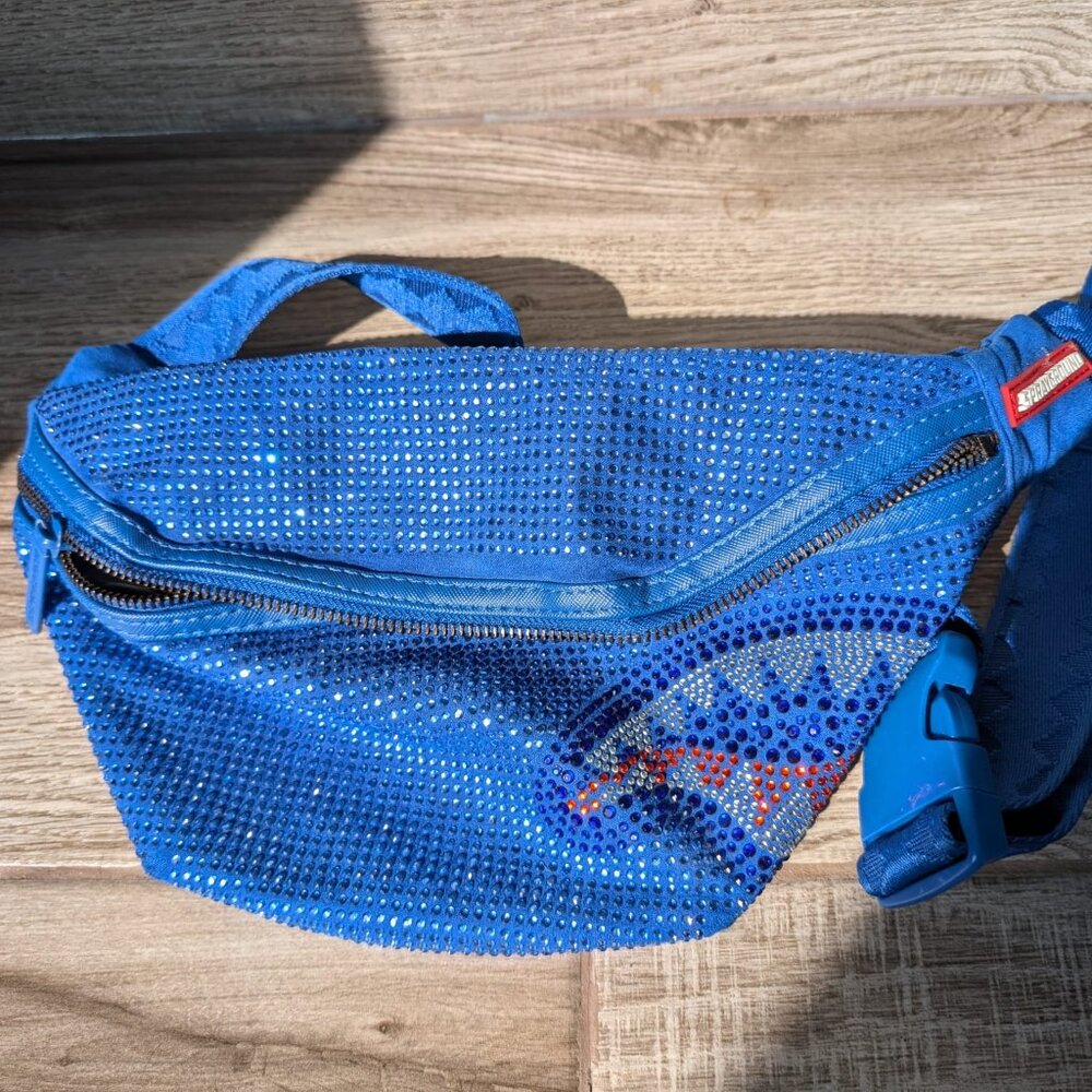 Sprayground Limited Edition Trinity Ocean Savvy Blue Crossbody Waist Bag Y2K